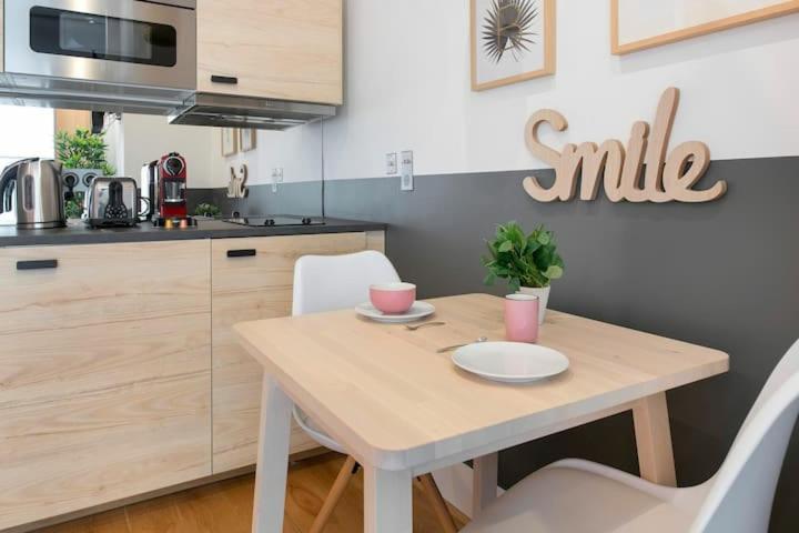 Rent A Room - Residence Boulogne Екстер'єр фото